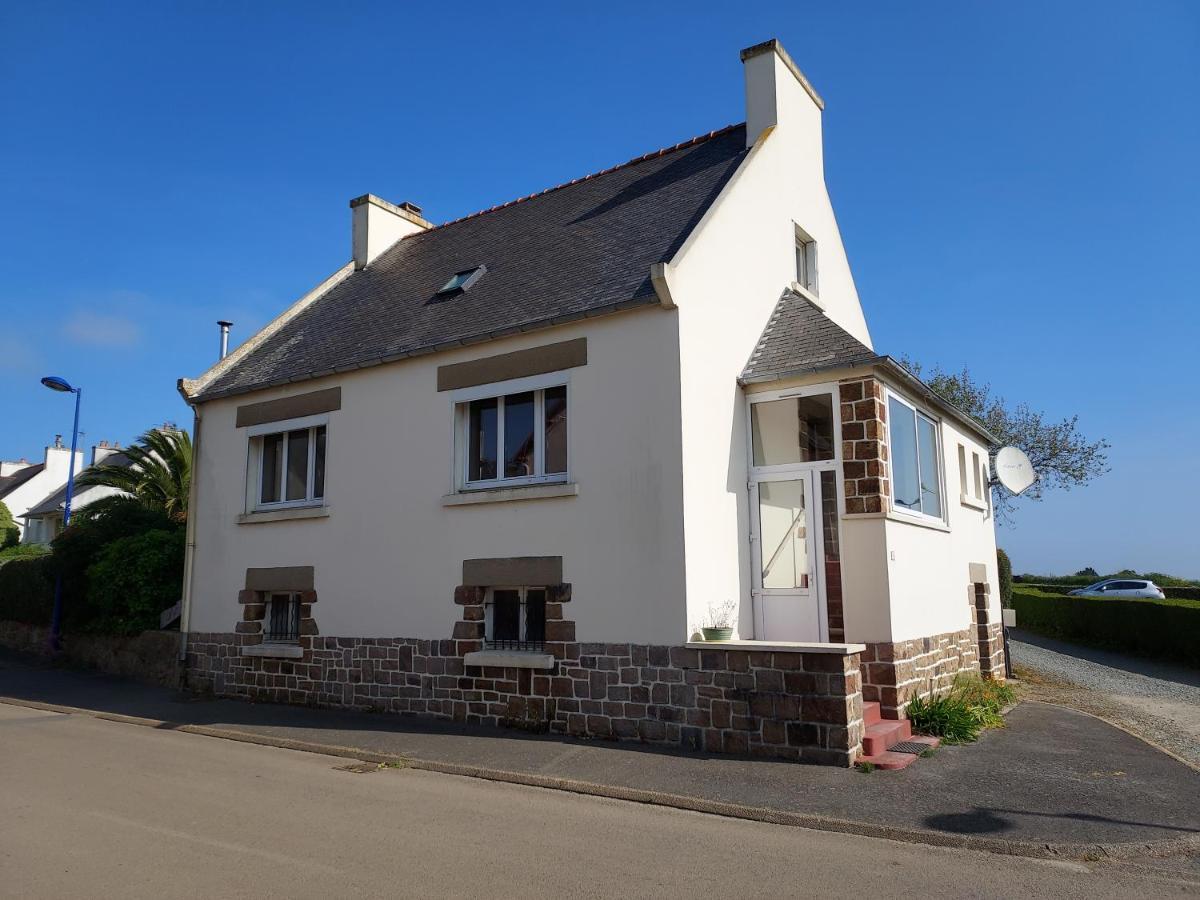 Maison Au Coeur Du Bourg, Plages A Pied 플라우가스누 외부 사진